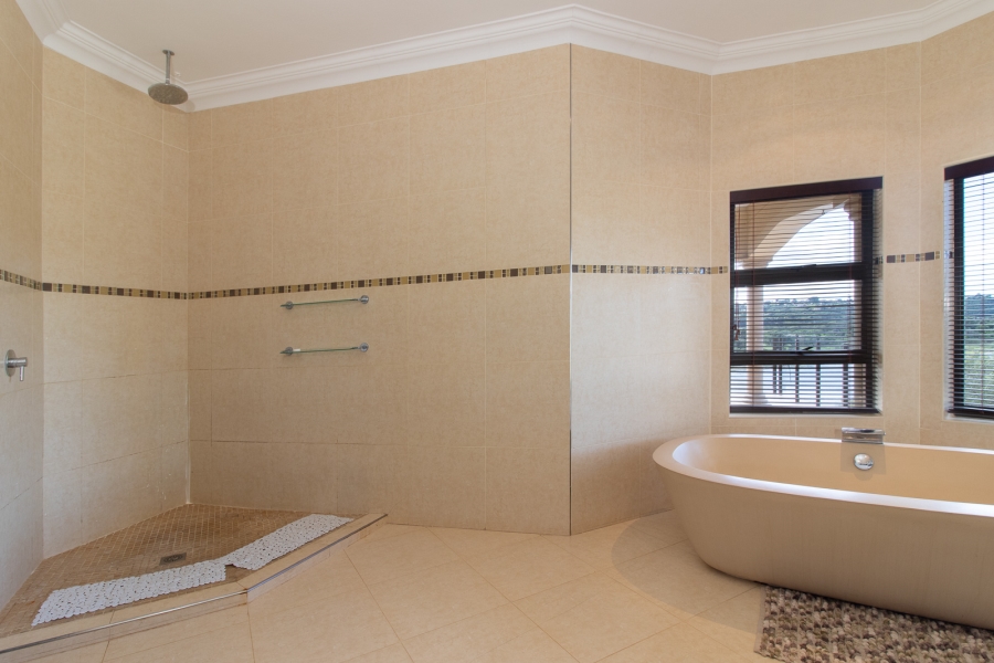 5 Bedroom Property for Sale in Port Alfred Eastern Cape